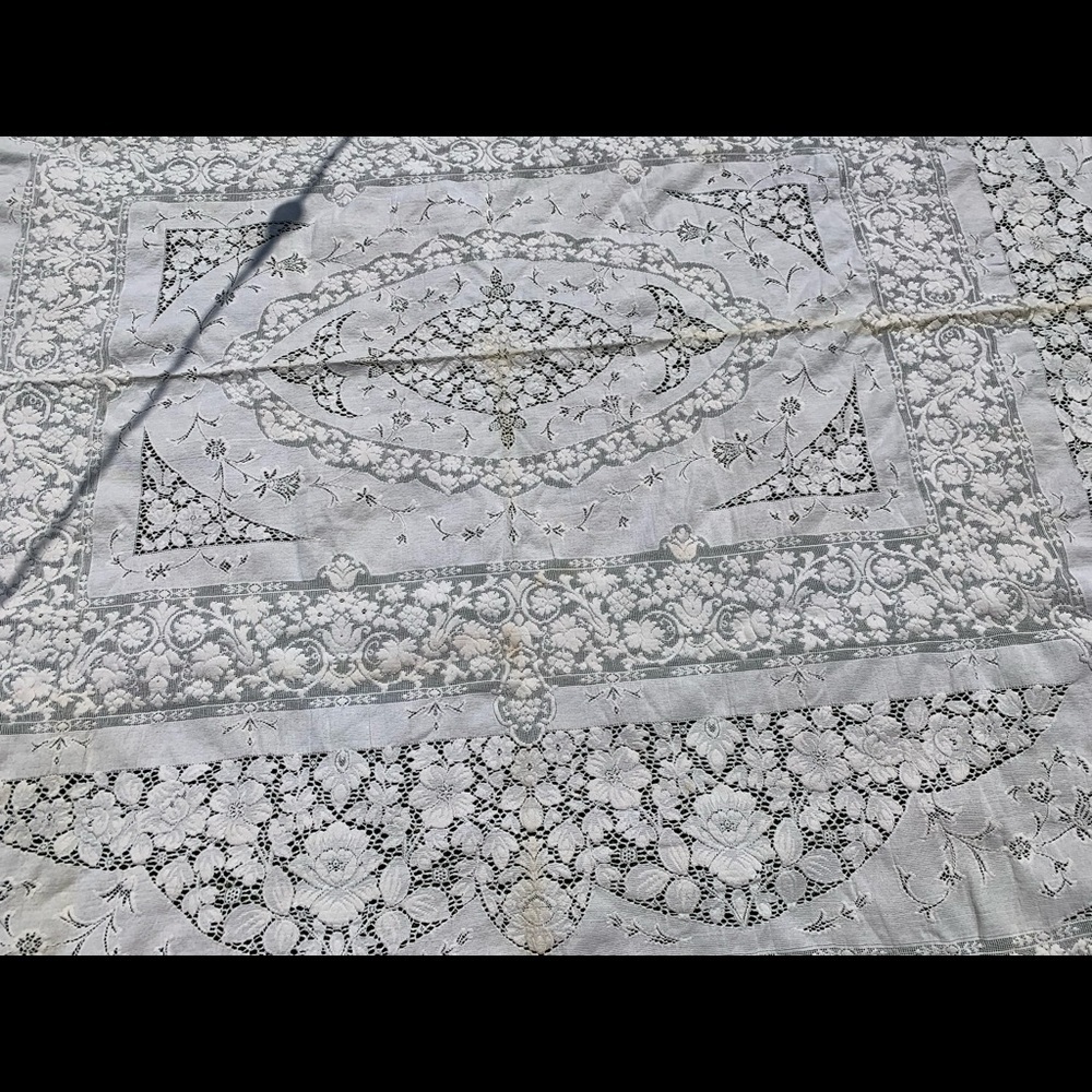 Table cloths - Picture 6 of 7
